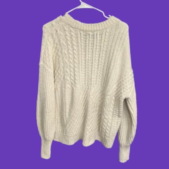 Old Navy Cream Colored Sweater Size M - Picture 2 of 5